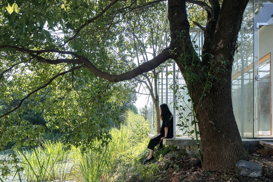 tower for meditation and view china by jumping house lab