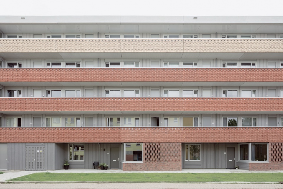 housing complex in heerhugowaard by mateo arquitectura