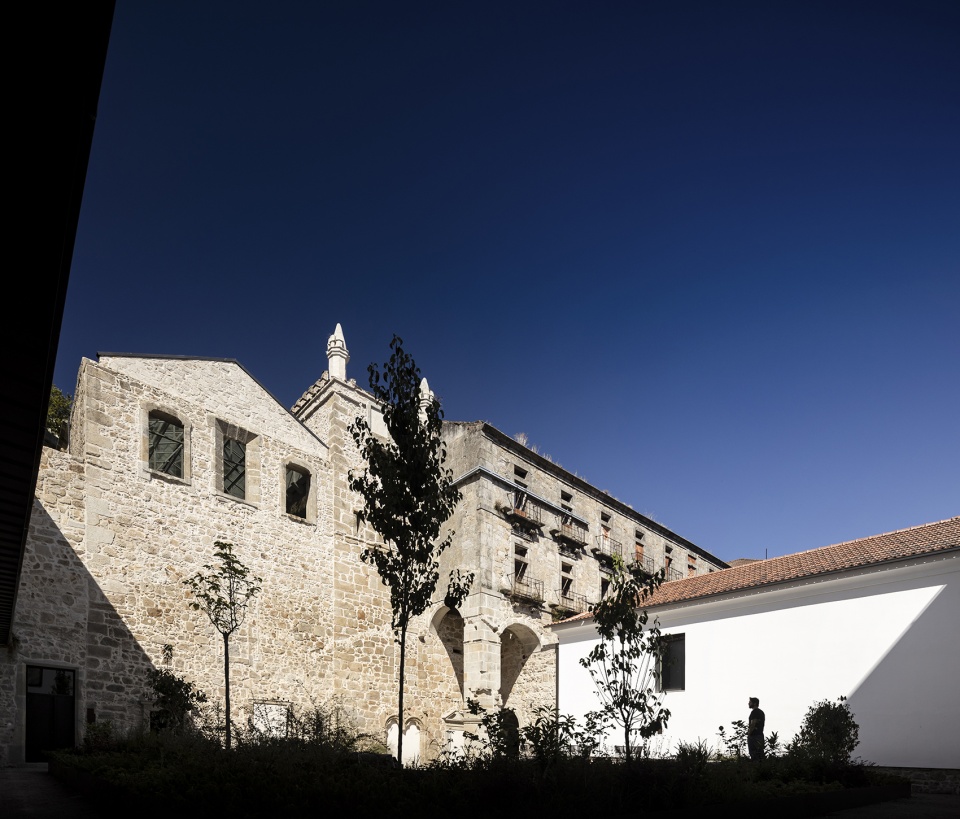 neya porto hotel by pk arquitetos colectivo odd