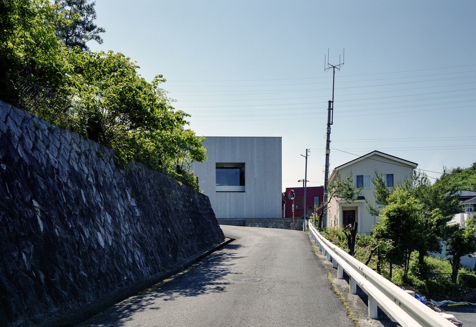 house in himeji by fujiwaramuro architects