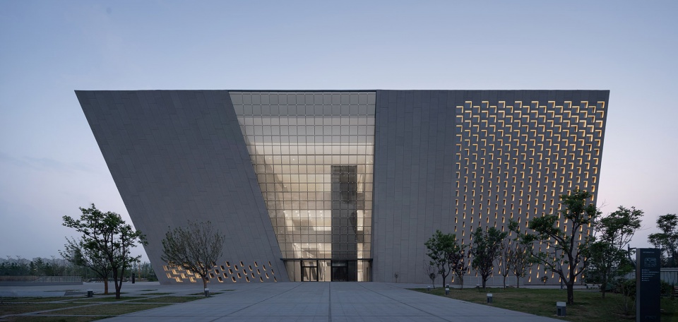 zhengzhou art museum and zhengzhou archives china by zeng qun architecture design studio