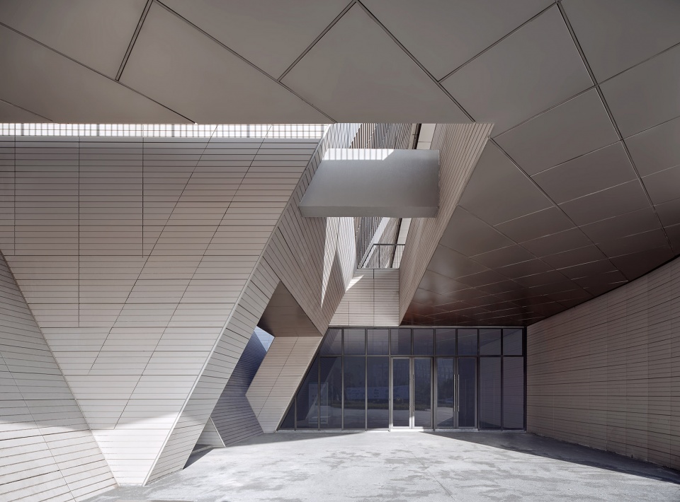Huangyan Intelligent Moulding Community Center TJAD