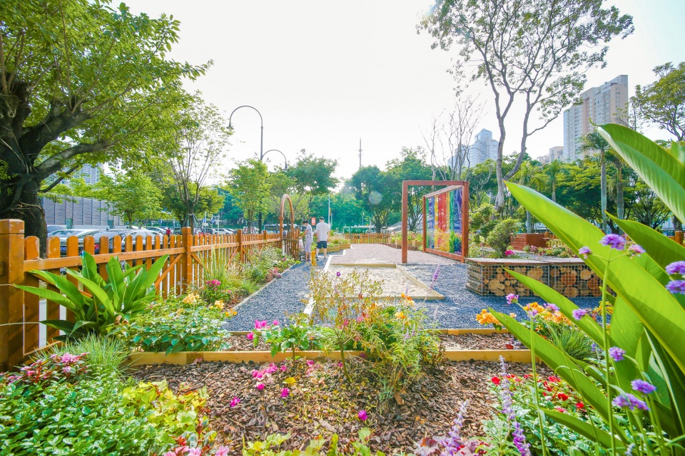 Baihua 2nd Road Child Friendly Block China by Shenzhen Urban Transport Planning Center