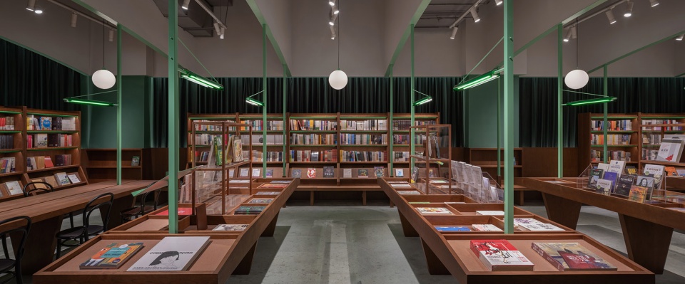 Common Reader Bookstore China by atelier tao c