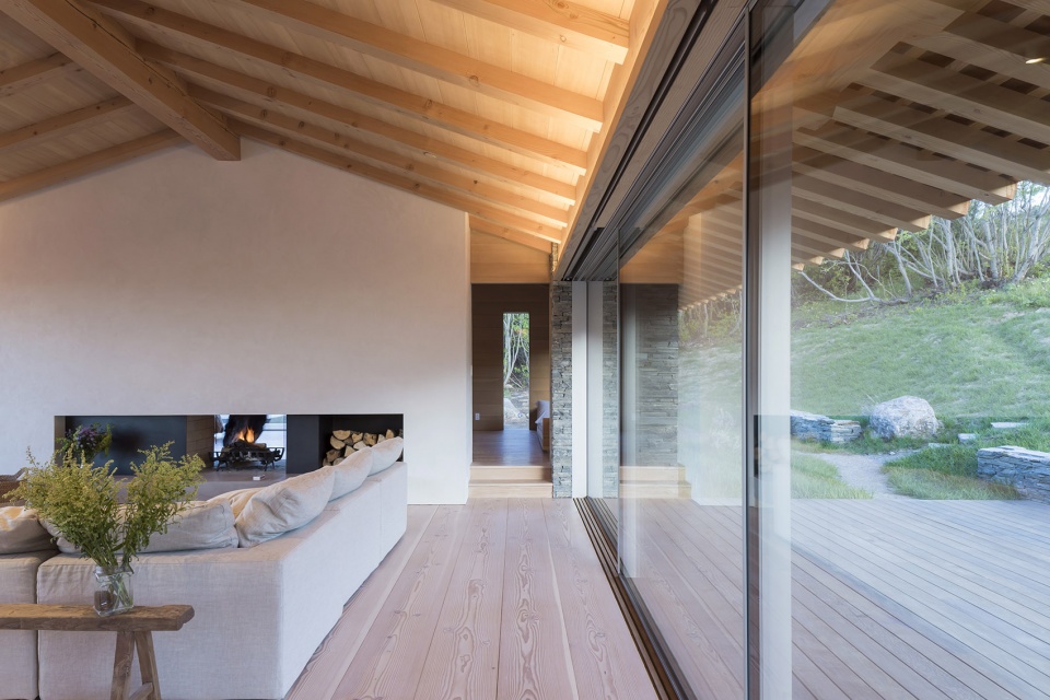 Jackson Hole House by McLean Quinlan