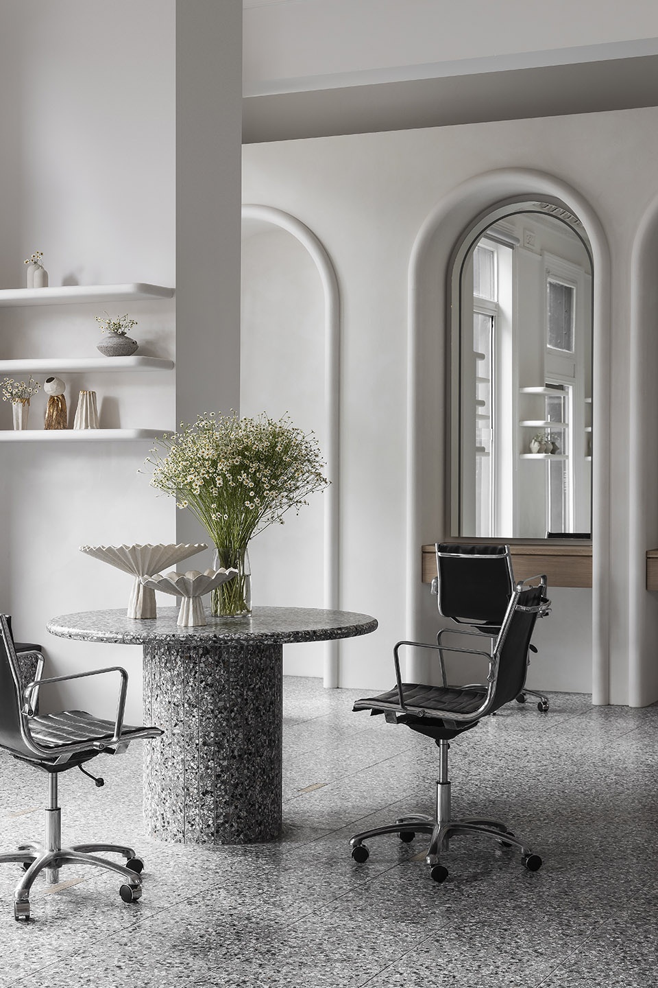 Joey Scandizzo Salon by Kennon Studio