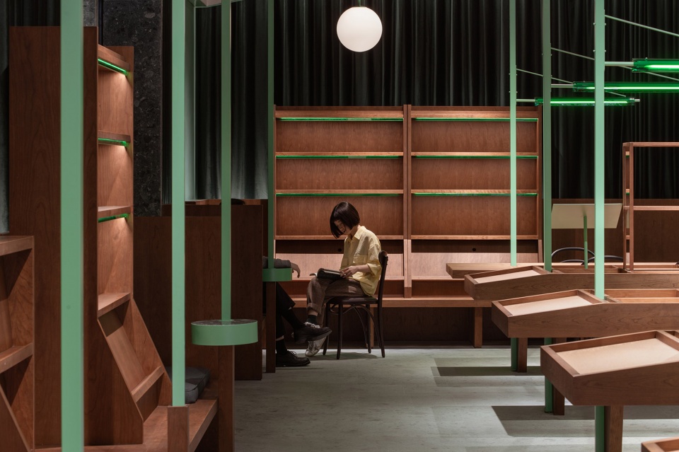 Common Reader Bookstore China by atelier tao c