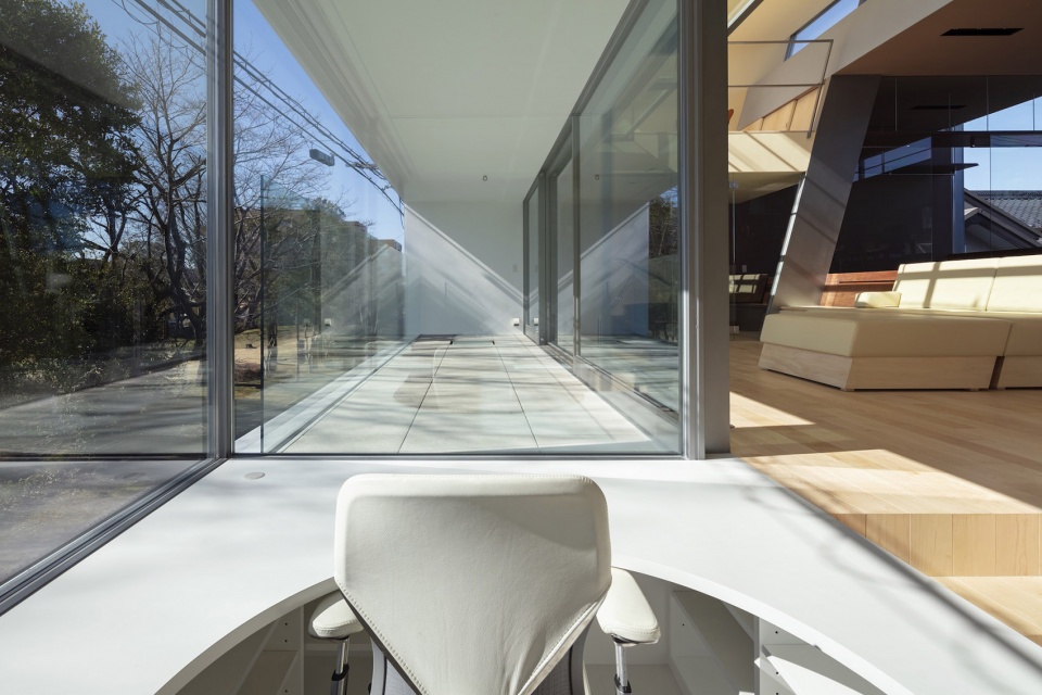 house in tsukuba by aisaka architects atelier