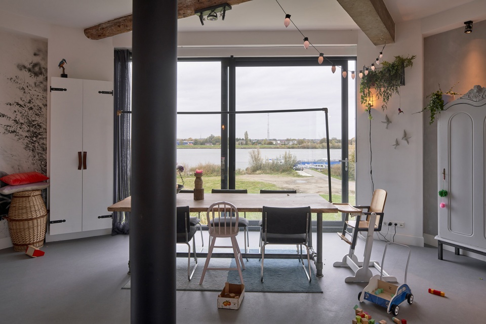 Transformation of the watertower in Nieuw Lekkerland by RV Architectuur
