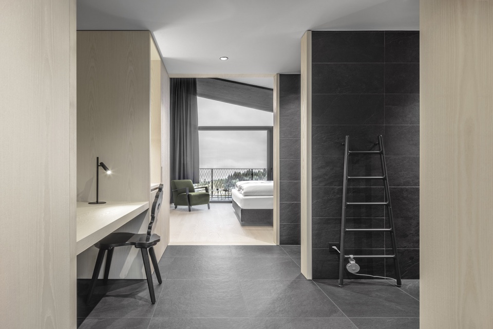 Hotel Milla Montis by Peter Pichler Architecture