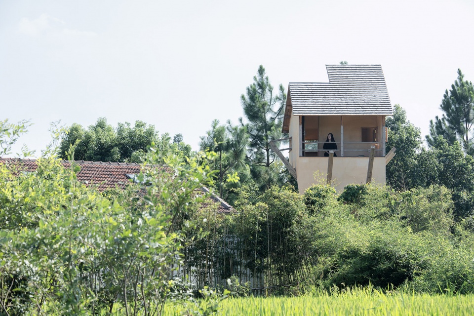 tower for meditation and view china by jumping house lab