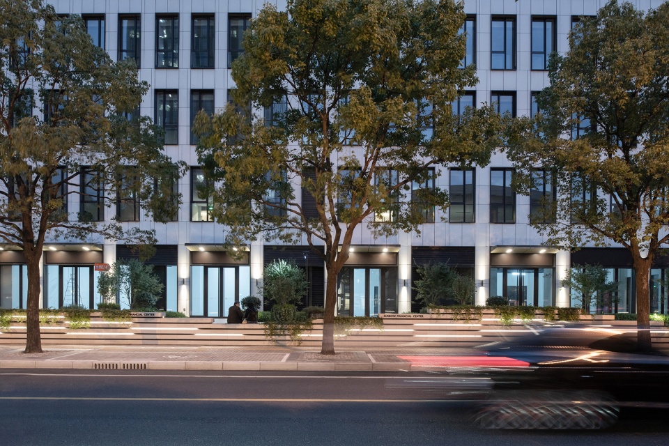 sunbow financial center china by aspect studios