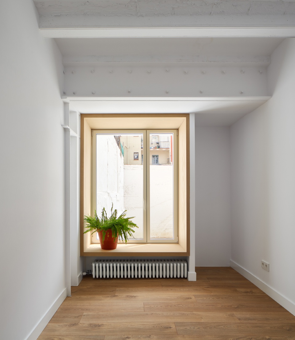 housing between partitions by estudi08014