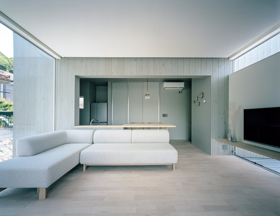 house in himeji by fujiwaramuro architects