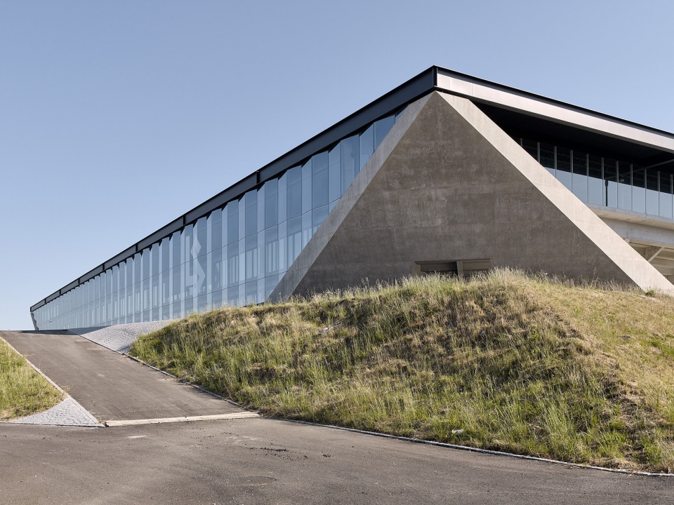 new football stadium for the city of lausanne by mlzd