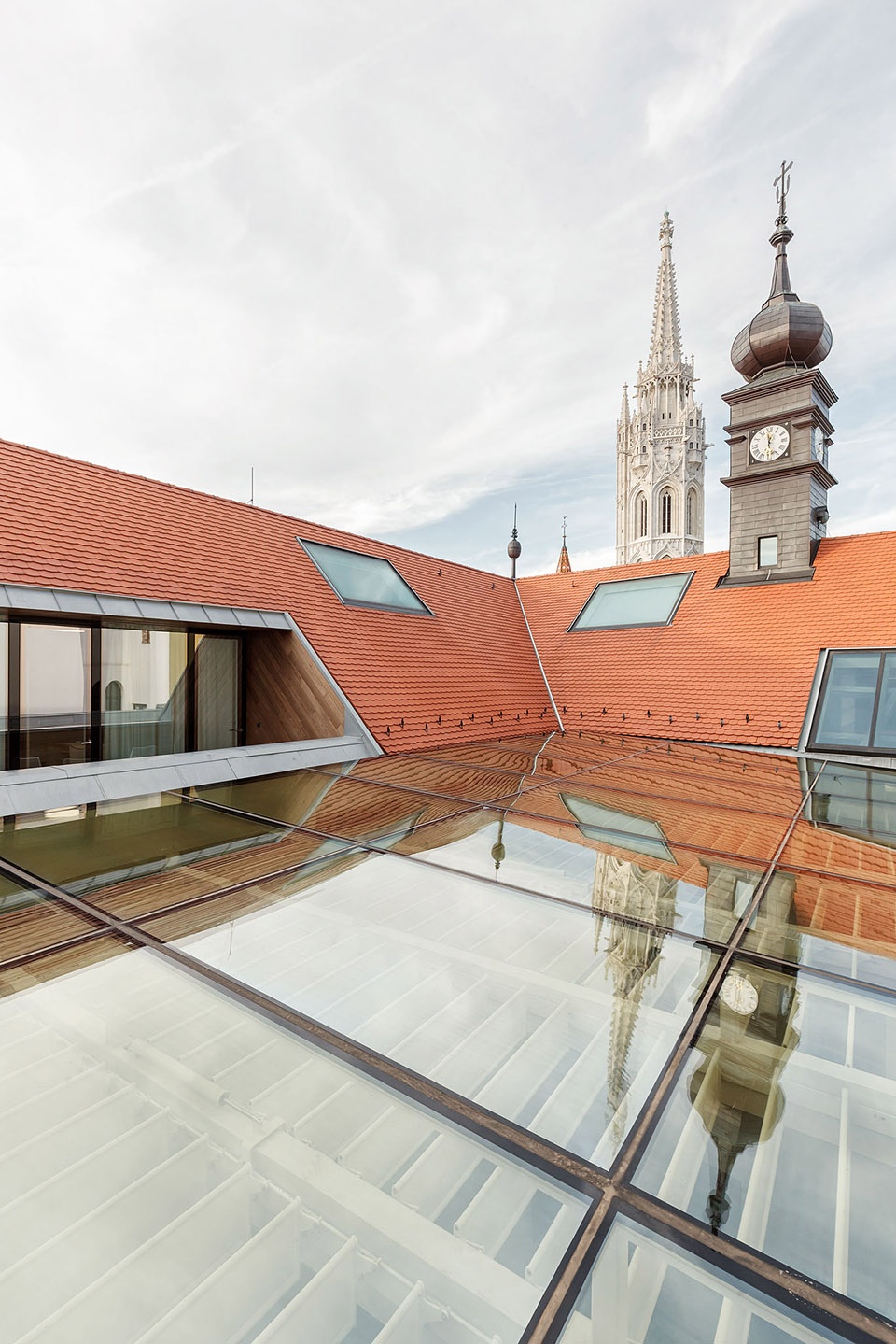 reconstruction modernization and extension of historic town hall of buda by hetedik muterem ltd