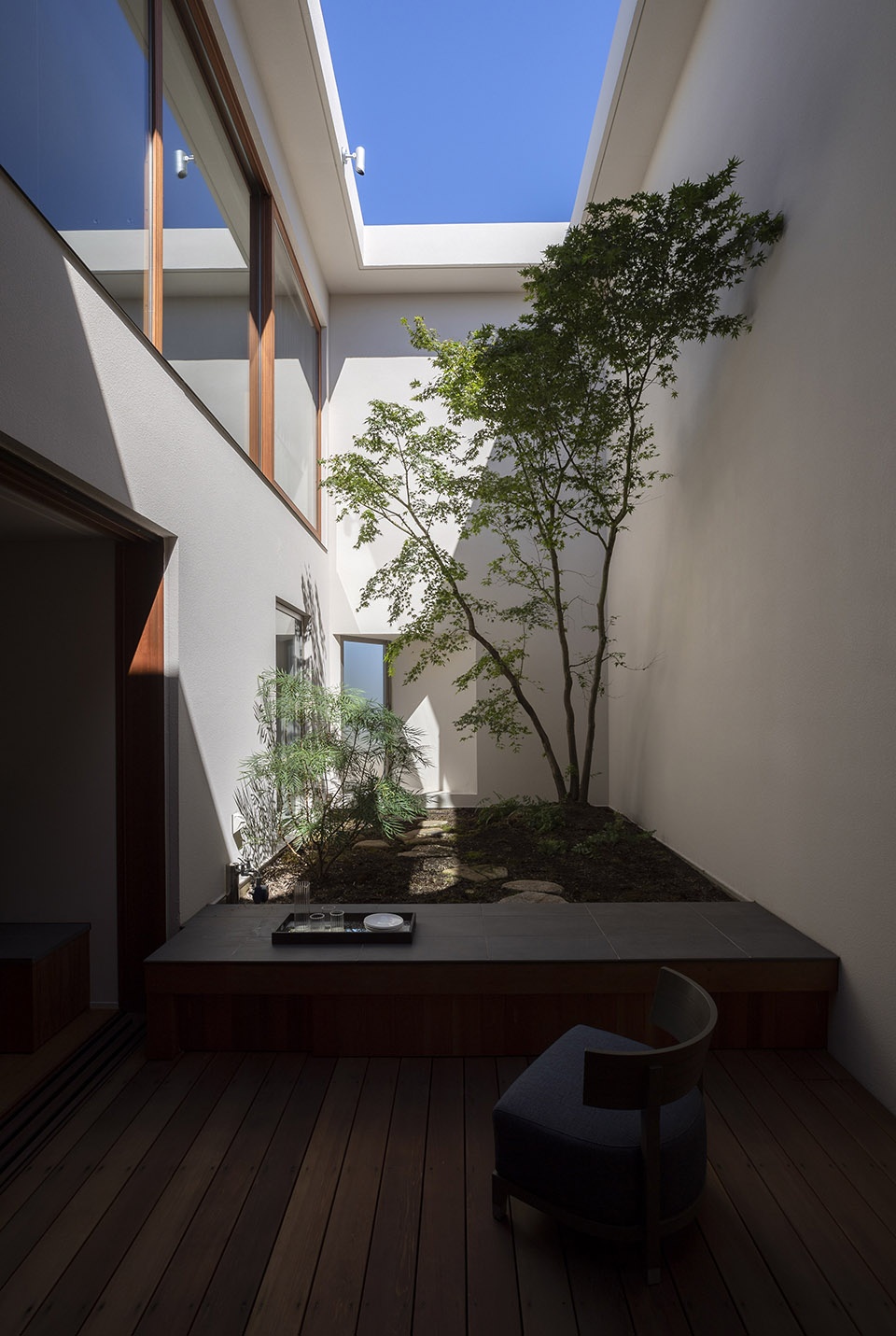 sky cave by ikawaya architects