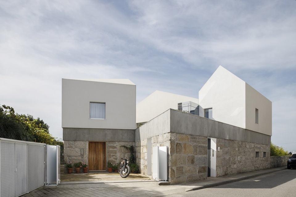 CASA RIO PAULO MERLINI architects