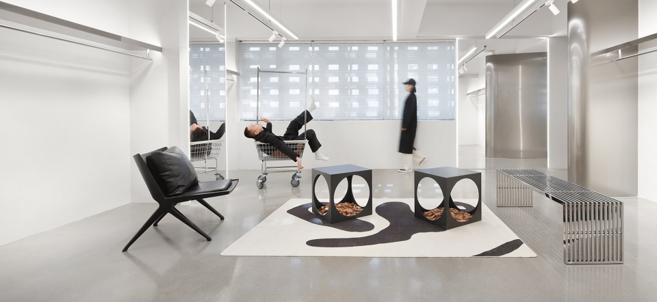 WEI STUFF SPACE moo than design
