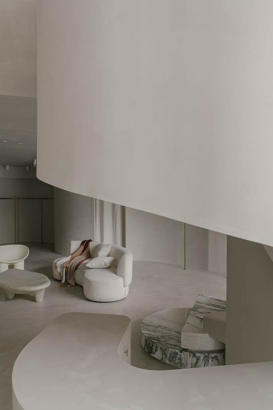 Zhi Yi mountain soil Interior Design