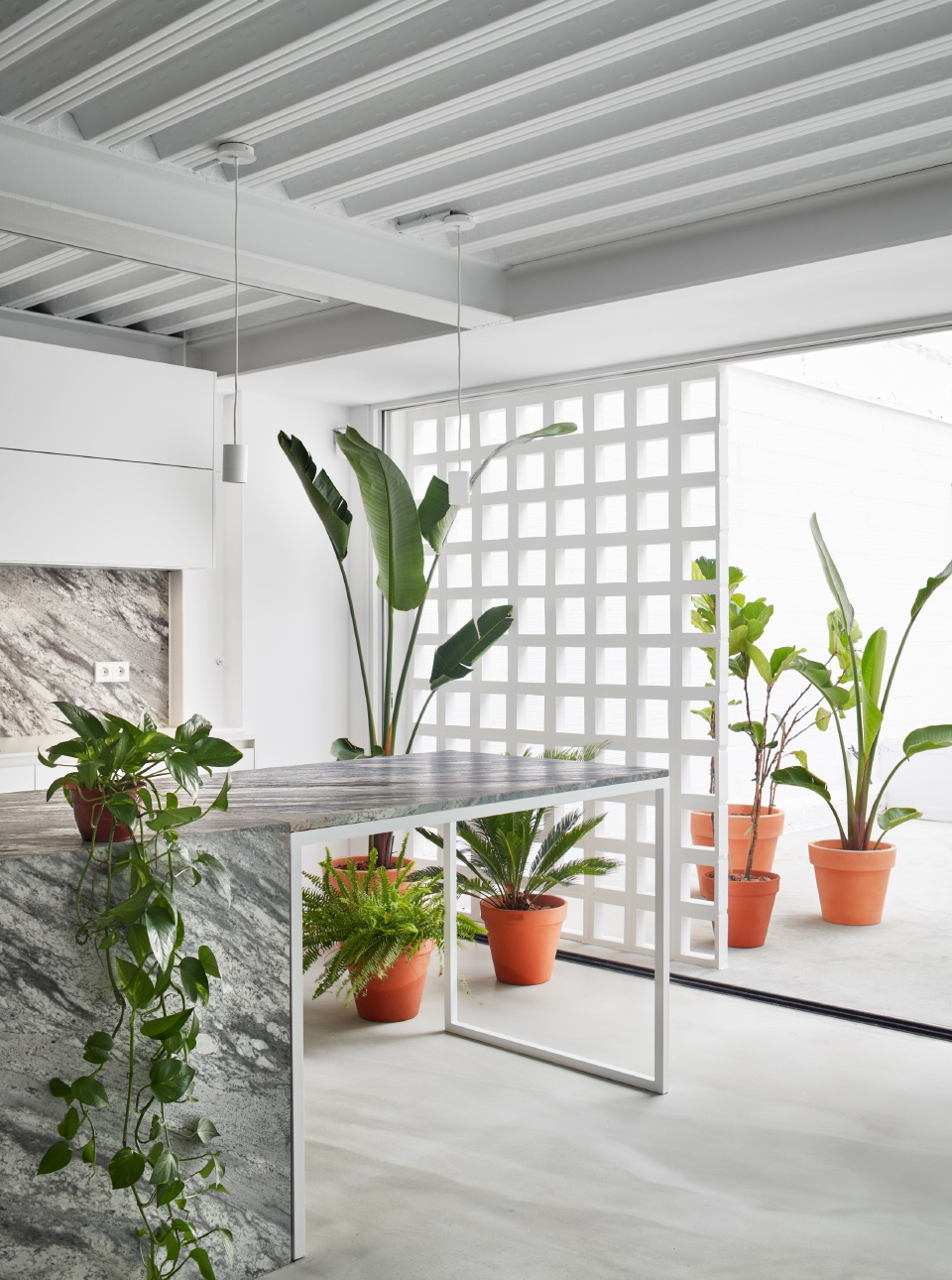 housing between partitions by estudi08014 2