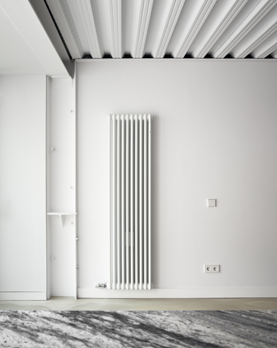 housing between partitions by estudi08014