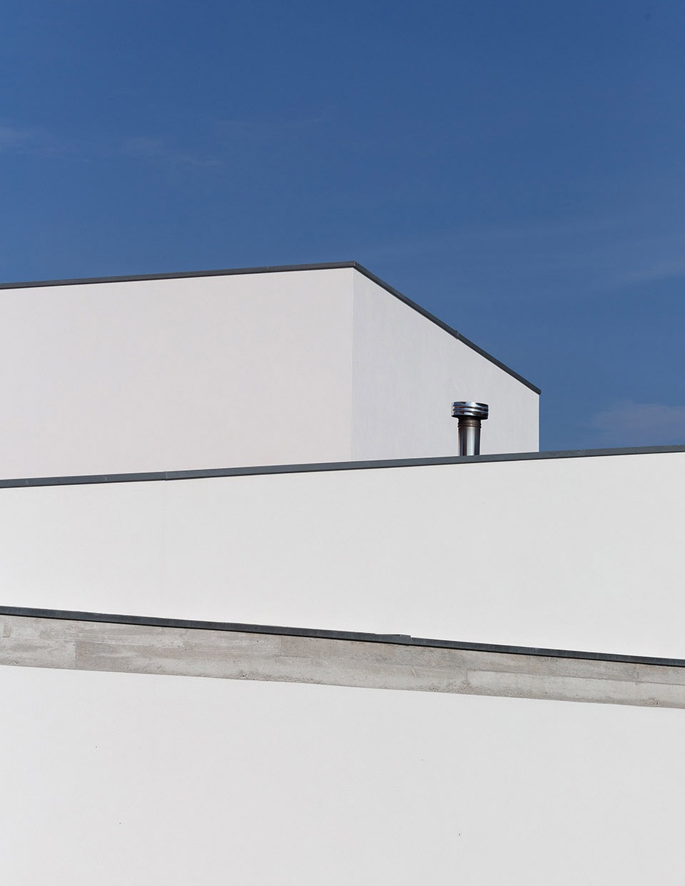 RM House by Pedro Miguel Santos 1