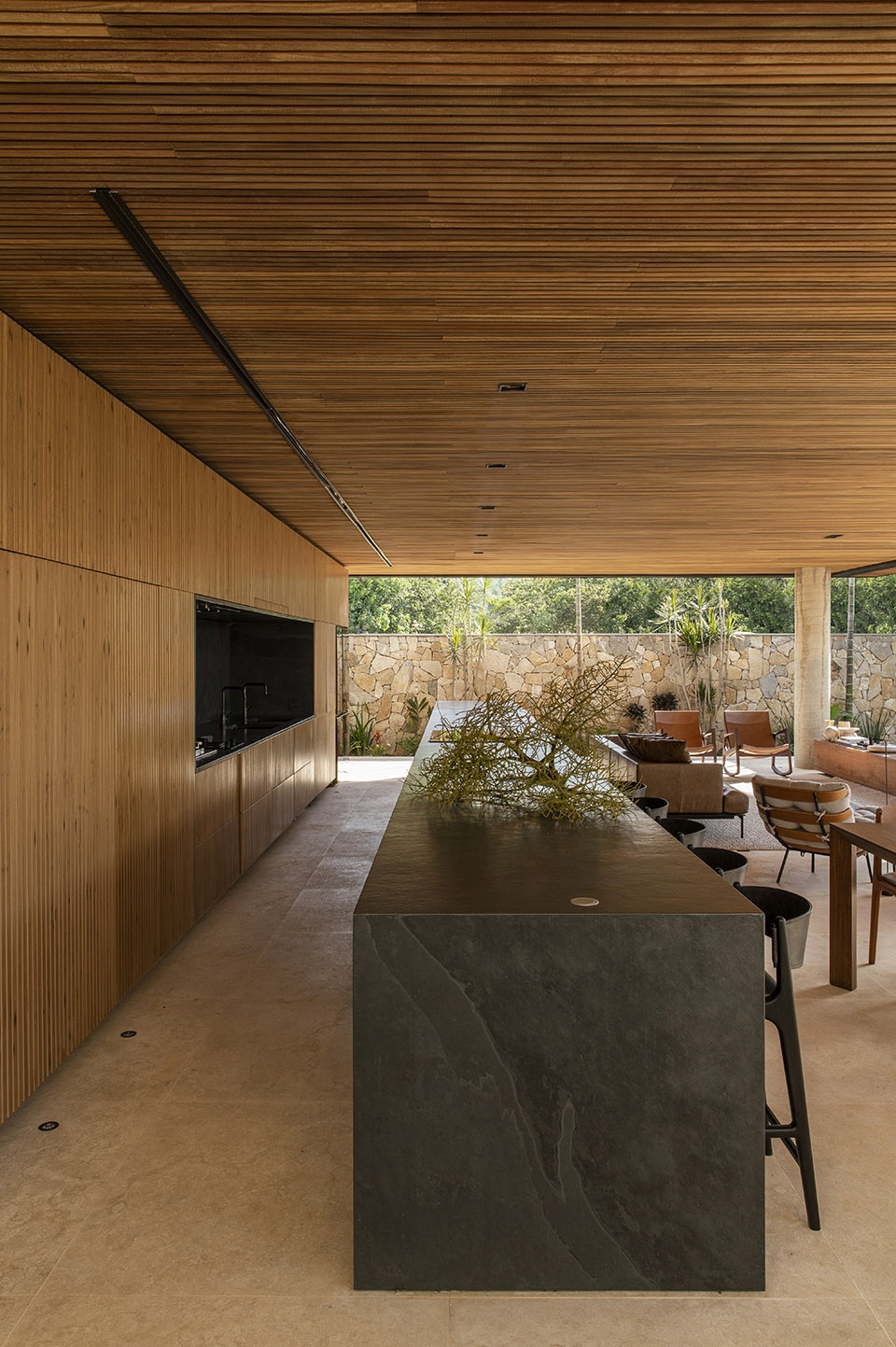 q04l63 house by mfarquitetos