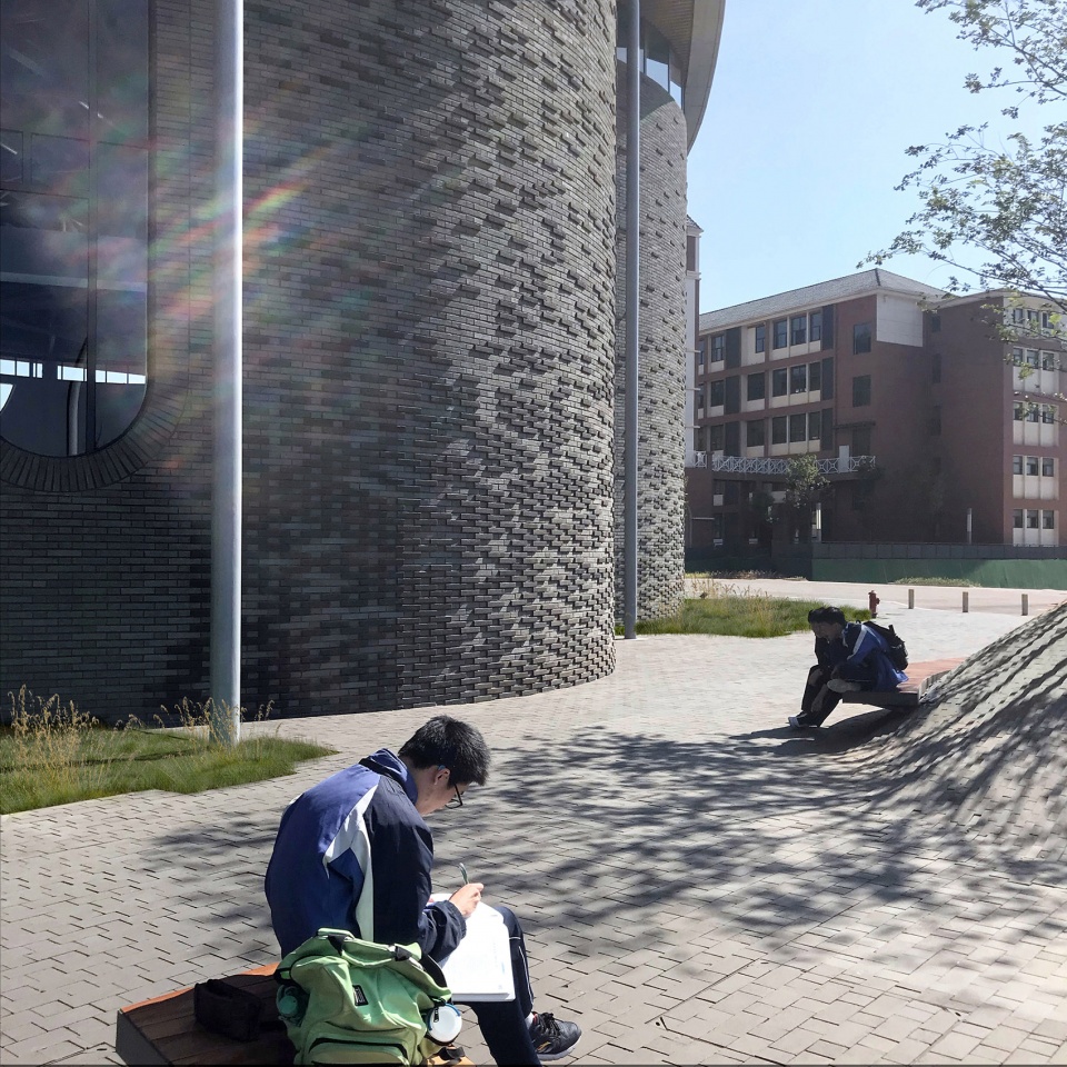 gymnasium and swimming pool of fujian jianou first high school china by thdl