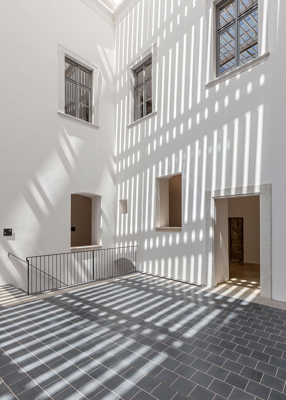 reconstruction modernization and extension of historic town hall of buda by hetedik muterem ltd