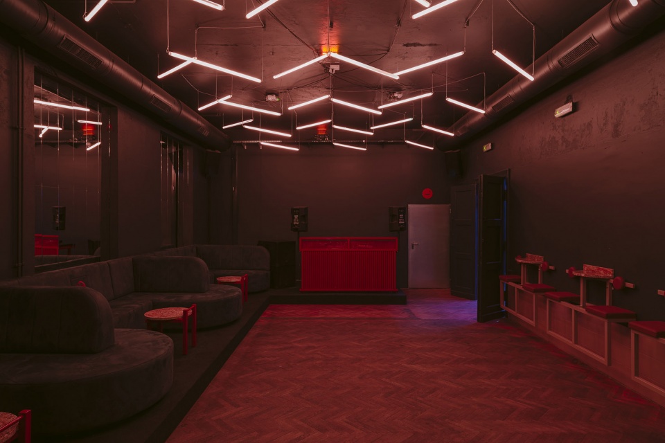 Proznosc Klub by Adam Wiercinski Architekt