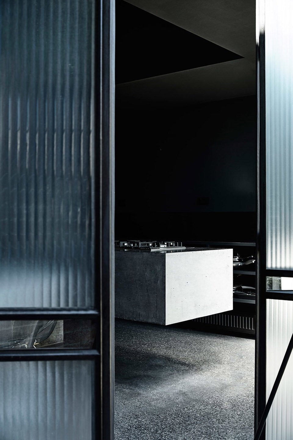 powell street house by robert simeoni architects