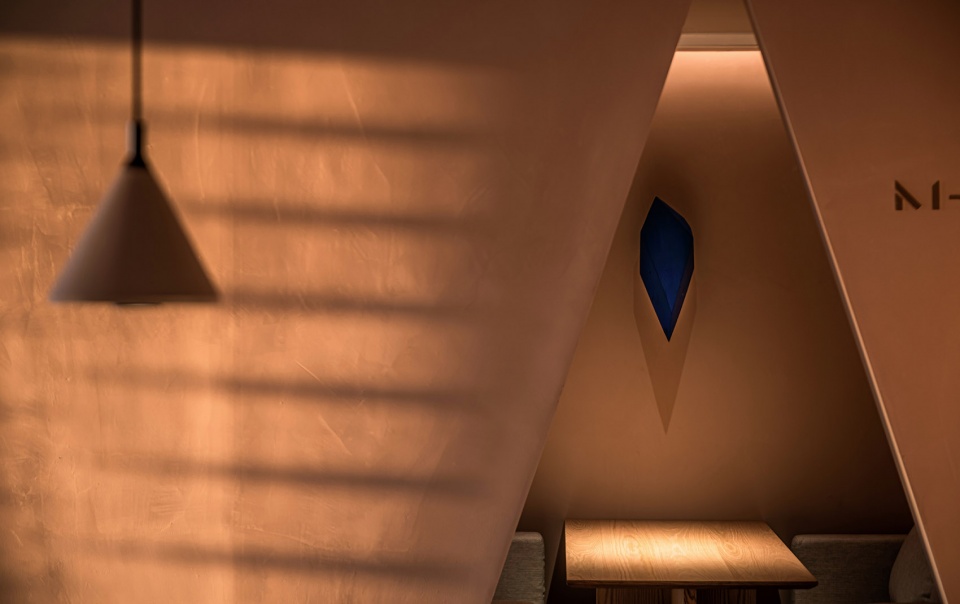 Blue Mountain Cafe Bar China by SGD Office