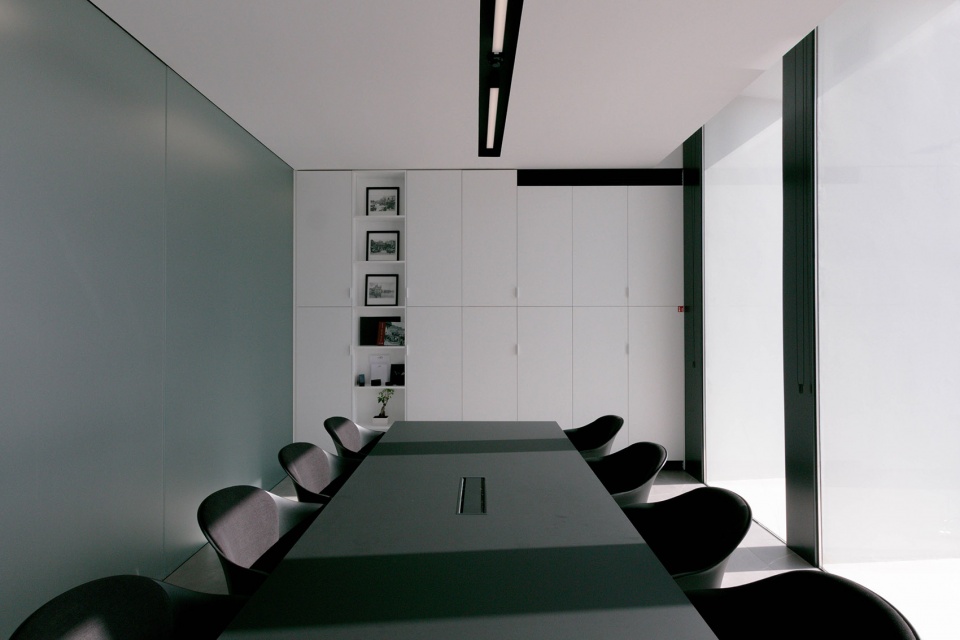 ICI headquarters by 3DM Architecture