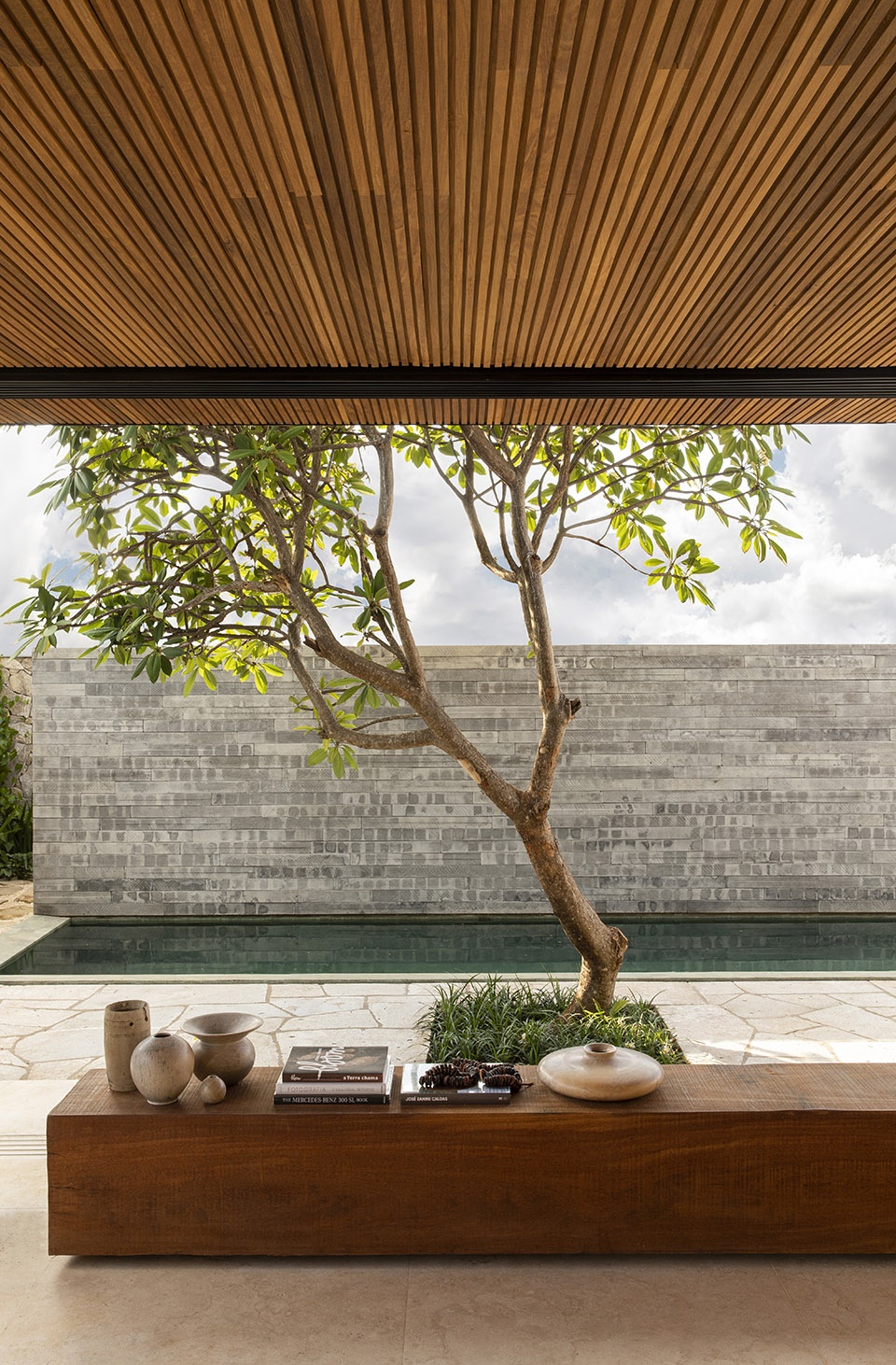 q04l63 house by mfarquitetos