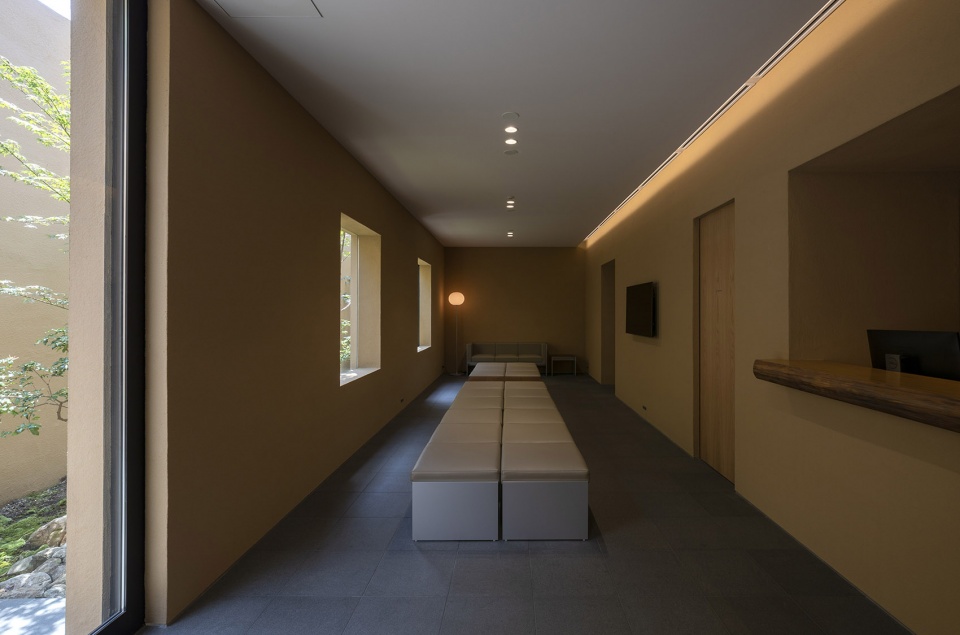 sky cave by ikawaya architects