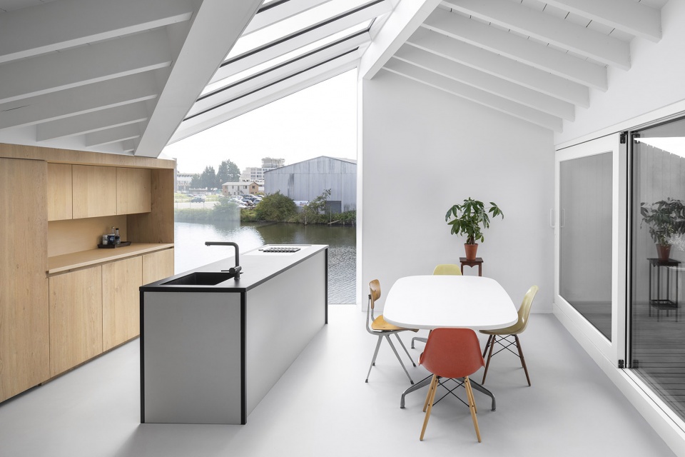 Floating Home by i29