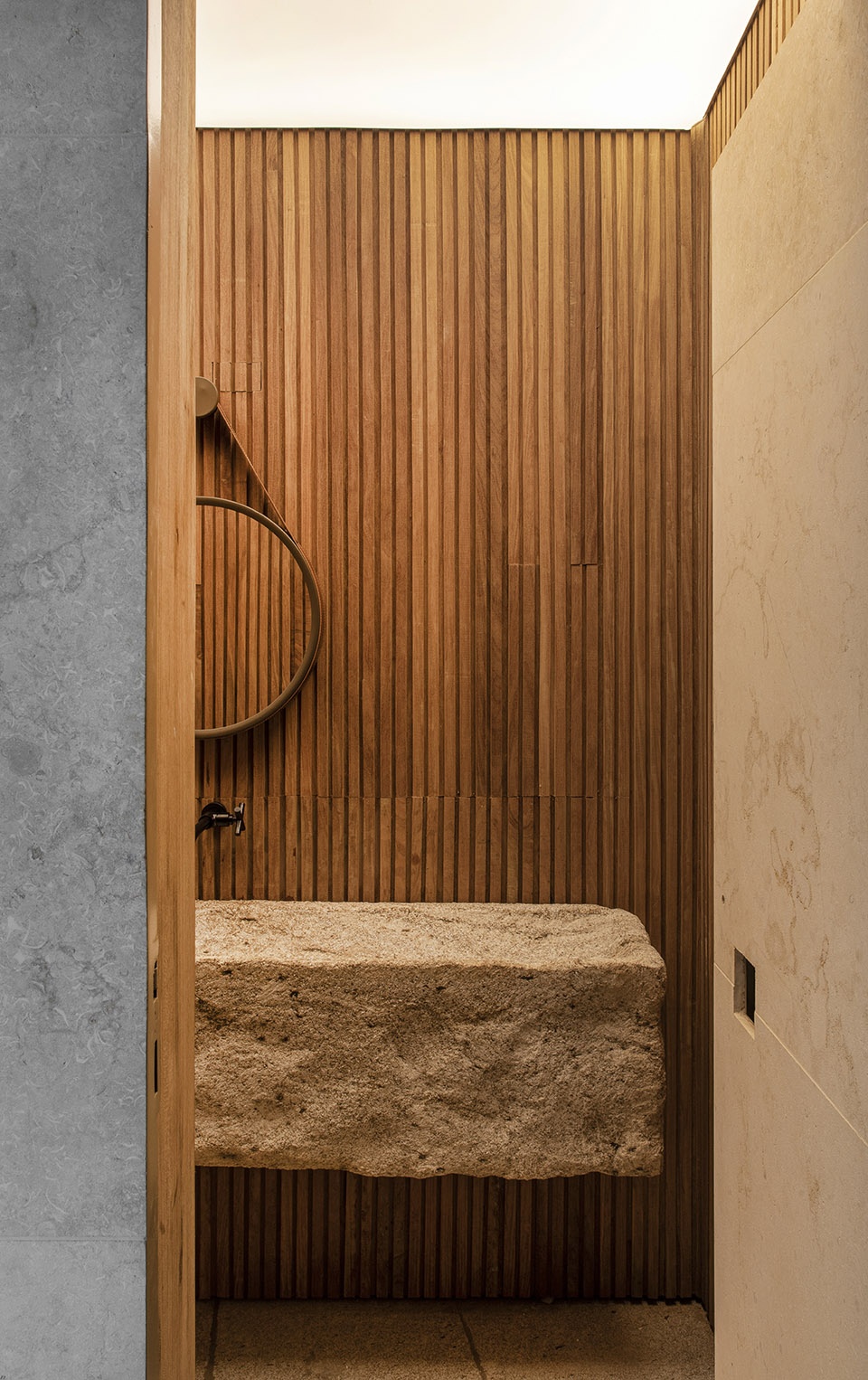 q04l63 house by mfarquitetos