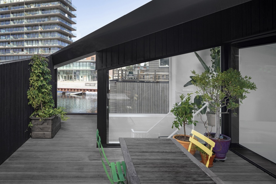 Floating Home by i29