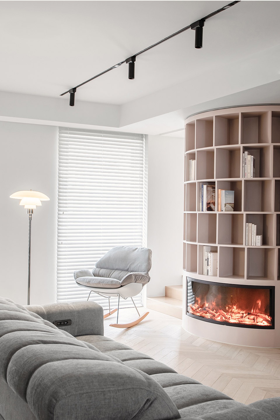 Turbine Apartment QISI DESIGN