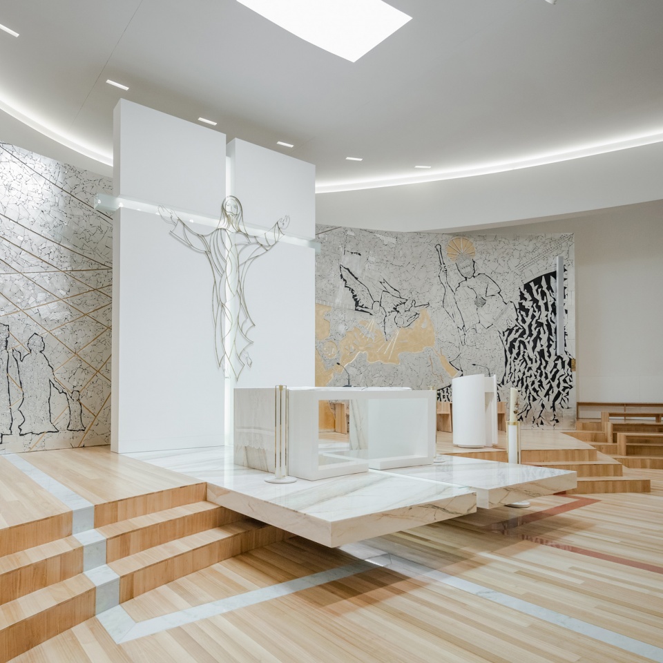 gooood archive altars in modern churches