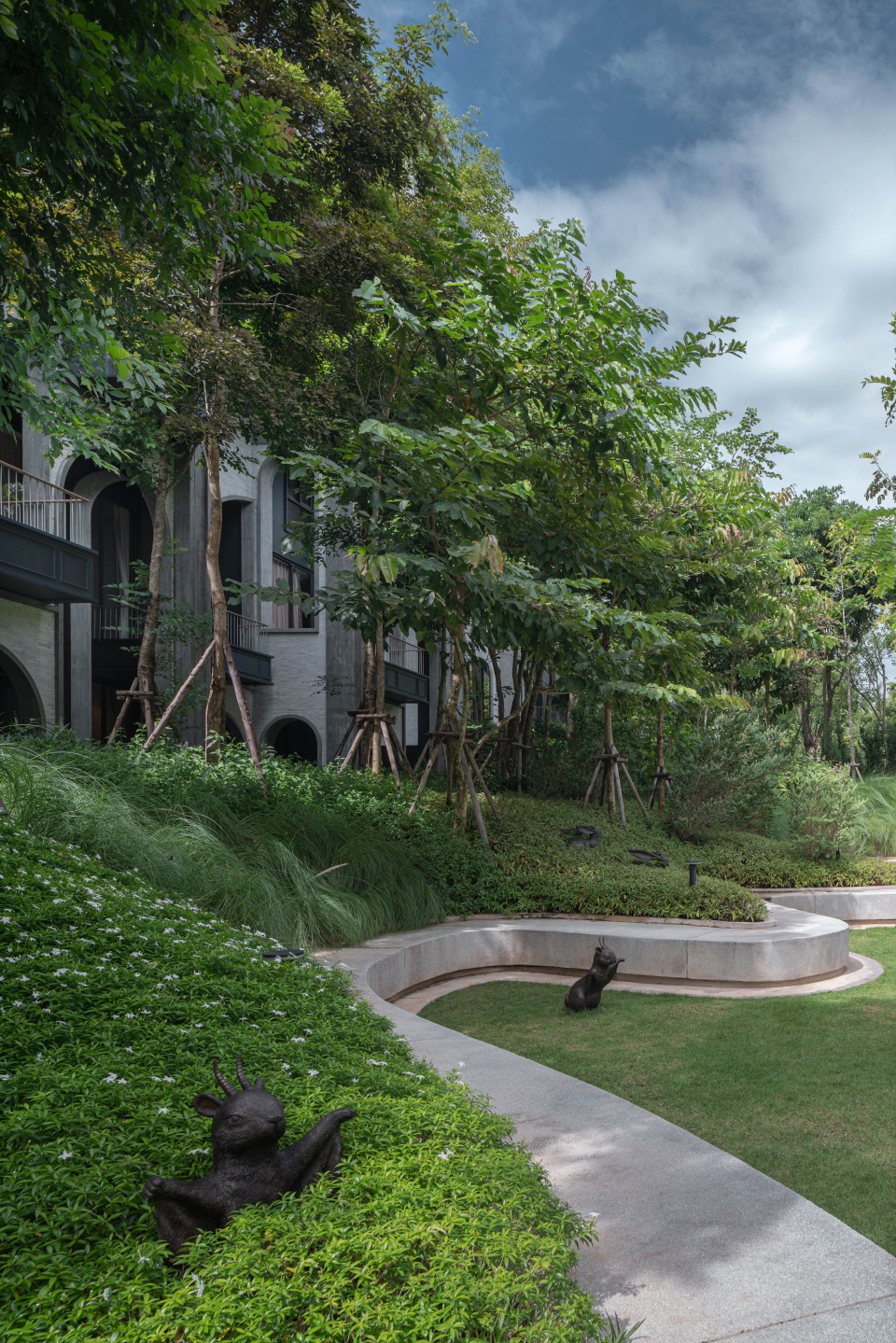 landscape design of hotel labaris khao yai by shma