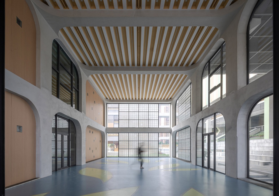 Huazhan Campus of Shanghai Gaoan Road No. 1 Primary School Scenic Architecture Office