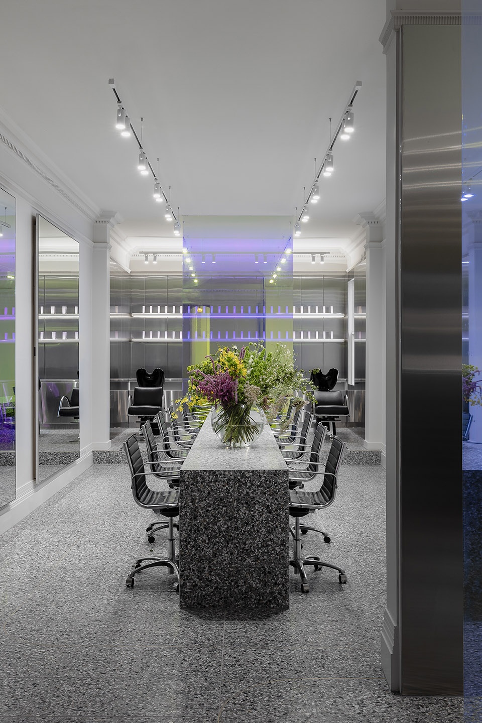 Joey Scandizzo Salon by Kennon Studio