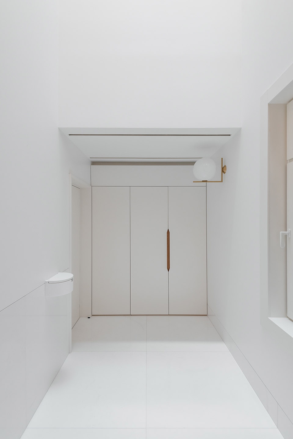 building in costa do castelo by aurora arquitectos