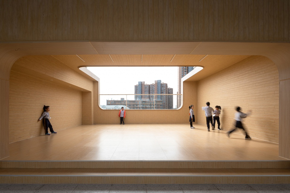 Huazhan Campus of Shanghai Gaoan Road No. 1 Primary School Scenic Architecture Office