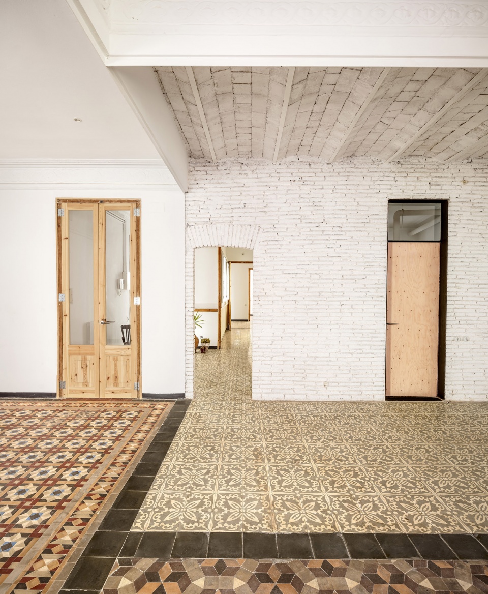 2714 Agora Arquitectura