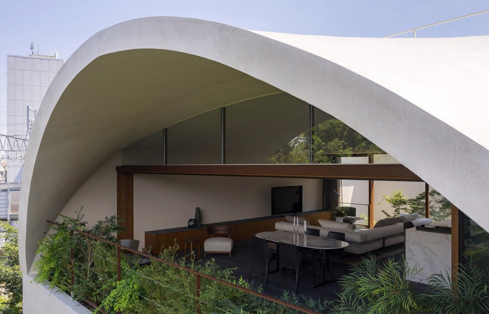 Sky Cave诊所和住宅，东京 / IKAWAYA Architects