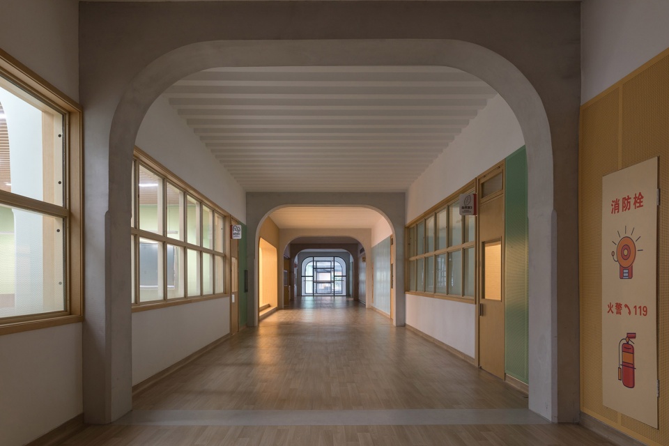 Huazhan Campus of Shanghai Gaoan Road No. 1 Primary School Scenic Architecture Office