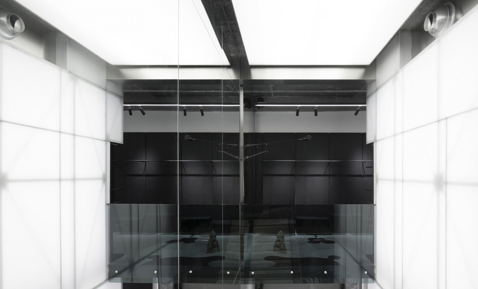 Diana Select Store Much Studio ZZH SPACE